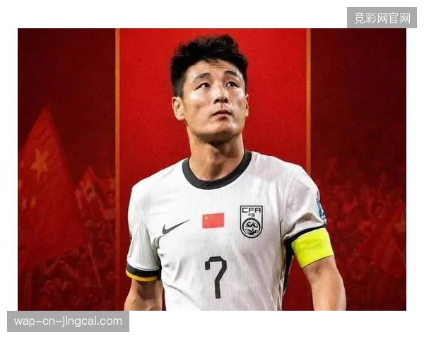 张玉宁点球建功，中国男足2比1力克新加坡，武磊迎来国家队百场纪念